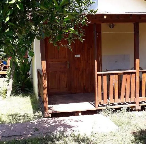 Chata Armina Çıralı